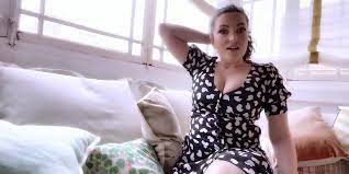 Gfe alice just a little alice army group chat. just wanted to say check in  w