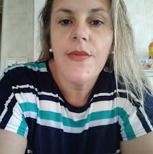 Matthew Goode estrela uma série policial de 9 episódios na Netflix,  perfeita para amantes de mistério e casos não resolvidos. 🔍 ➡️  https://l.adorocinema.com/m5