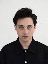 Politiken ❤️❤️❤️❤️ "Musikalsk vidunderbarn tog Danmark med storm for 16 år  siden. Endelig er han tilbage Efter 16 år vender Mike Sheridan tilbage med  et album, der går i en helt anden