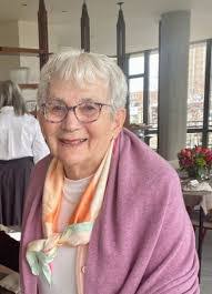 Carol Vermeer's Instagram, Twitter & Facebook