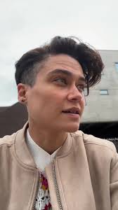 I’m so excited. I’ve traveled so much this year, I’ve hardly gotten to see  my family or friends back home, but Kylie finally gets to come join me!!!  🥰 #actor #life