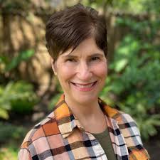 On Day 2 of my Secrets to Looking Younger Virtual Event, Dr. Liz Lyster is  going to share the deets