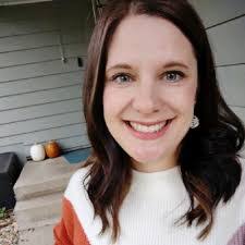 Abbey Fraser's Instagram, Twitter & Facebook