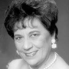 Beverly Campos's Instagram, Twitter & Facebook