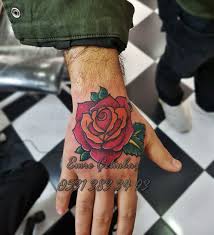 Oldschool Rose Tattoo Gul Dovmesi Gul Dovmeleri Tattoo Dovme Gul Dovmeleri