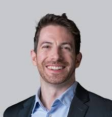 Toby Norman's Instagram, Twitter & Facebook