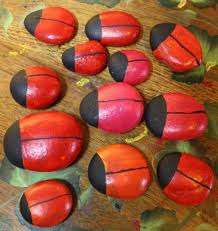 How To Paint Ladybug Rocks Ladybug Rocks Rock Crafts Lady Bug Painted Rocks