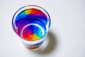 まさかの370円 ニトリのレインボータンブラーが可愛すぎて欲しい 虹色 タンブラー レインボー