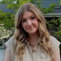 100+ perfiles de «Vail...»