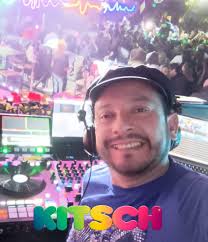 Very Kitsch (@verykitsch) · Instagram 照片和视频