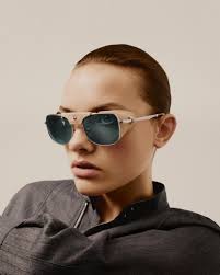 The Protector is back with a fresh, square design and removable leather  sweatband and blinders, ideal for navigating rugged landscapes and stylish  urban living. #PersolIcons http://ms.spr.ly/61839L2Rd