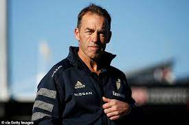 Only five men have ever played 400 afl games and four of them have revealed. 6vwhkouscwjfzm