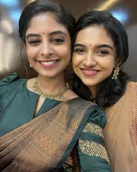 Akhila Bhargavan | I love u Reenu🥹❤️ @mamitha_baiju miss you❤️ | Instagram