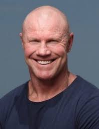 Barry Hall's Instagram, Twitter & Facebook