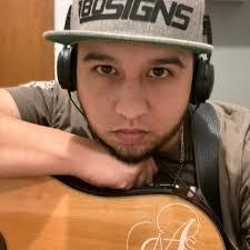 Derrick Perez's Instagram, Twitter & Facebook