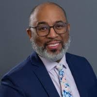 Kelly Futrell's Instagram, Twitter & Facebook