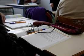 Πότε η άδεια οδήγησης αυτοκινήτου ισχύει και για οδήγηση μοτοσικλέτας. Paidikoi Sta8moi Giati Den Anoigoyn Stis 10 Maioy Dieykriniseis Apo To Ellada Eidhseis
