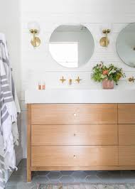 Whether you want to add in some color, pattern, or go totally modern, we've got plenty of white bathrooms. 15 White Bathroom Ideas Decorating White Bathrooms