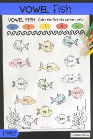Fishing coloring pages printable arcadex me. Free Printable Fish Short Vowel Activity For Kindergarten Ocean Theme