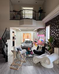 It's spring here in Vegas, so time to rotate cars. Taking the Speedster  replica out of the dining room, putting the Honda Beat inside for a few  months.