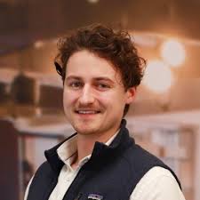 Max Davis (@16MaxDavis)