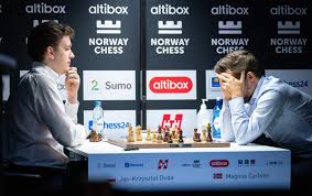 Porazil mistra světa magnuse carlsena na turnaji altibox noway v roce 2020. Duda Beendet Carlsens Ungeschlagene Serie Schach Ticker