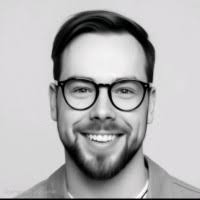 50+ "Robin Moller" profiles