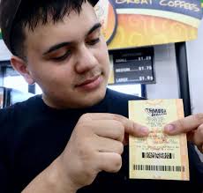 Hanford retailers seeing surge in Mega Millions ticket buyers as jackpot  hits $1.1 billion