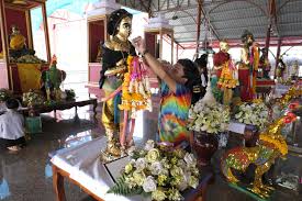 We did not find results for: Makeup Exhibit Stop By For Some Makeup Coffee Real Talk