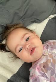 Esos pelitos nada que ver 🤭🤭