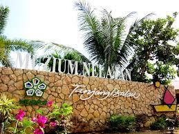 Exhibits include actual fishing boats and nets, boat models, dioramas, posters, films etc. Muzium Nelayan éœžå¥³ä¹‹æ—…