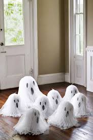 1001 Ideen Wie Sie Eine Coole Halloween Deko Selber Machen Halloween Deko Ideen Halloween Deko Halloween Deko Geist