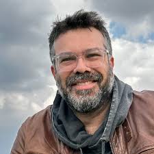 Entre Amnistie et Amnésie : Ashraf Osman