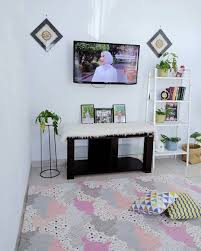 Berbicara tentang ruang keluarga, model minimalis belakangan ini sangat diminati masyarakat dunia, sebab menampilkan keeleganan. Inspirasi Dekorasi Ruang Keluarga Minimalis Homeshabby Com Design Home Plans Home Decorating And Interior Design