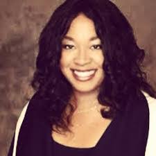 Leslie Mayes's Instagram, Twitter & Facebook