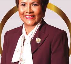 2 0 2 3 P R E S E N T A T I O N O F G R A D U A T E S