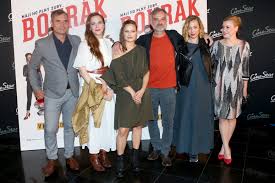 Je absolventem divadelní fakulty janáčkovy akademie múzických umění v brně. Film Bourak S Ivanem Trojanem Ma Po Premiere Kdo Si Ji Nenechal Ujit Aplausin Cz