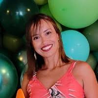 90+ perfis com “Anna Candido”