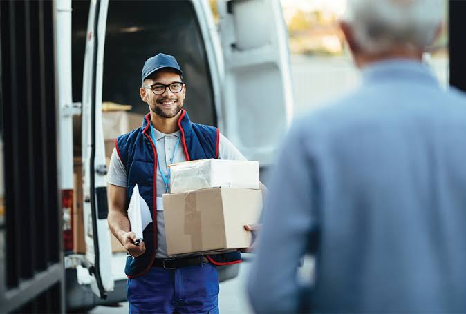 How to Select Experts for Delivery Services in Port Charlotte, FL