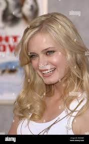 Sara gold hi-res stock photography and images