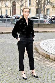 Jodie comer gives vogue spain an 'exquisite' cover for april 2021. Jodie Comer S Style File Every Single One Of The Killing Eve Star S Most Killer Looks