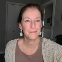 1700+ "Julia D." profiles