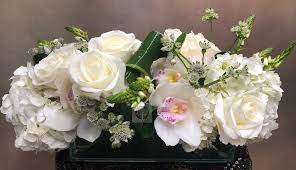 Choose your local florists in new york, ny as all our florists deliver flowers same day on orders received before 2pm. Same Day Flower Delivery In Nyc Florist In New York Columbia Midtown Florist