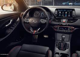 See the 2022 hyundai elantra price range, expert review, consumer reviews, safety ratings, and listings near you. Compare 2018 Hyundai Elantra Vs 2017 Elantra L Michigan Glassman Hyundai