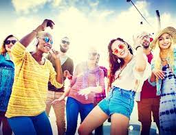 8 Catchy French Songs You Ve Gotta Download Asap Top 10 most popular french songs of all time playlist | best french songs 2019  new mix 2019  top 10 most popular.50 best french rap songs of january 2019 episode 1 new episode every week ↓ description↓ music evoked in this video has the sole purpose of. 8 catchy french songs you ve gotta