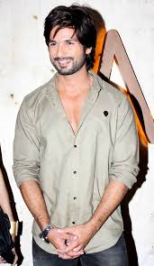 Download Shahid Kapoor Rrajkumar Completion Bash Wallpaper Rambo Rajkumar Shahid Kapoor S 680x1175 Download Hd Wallpaper Wallpapertip From wikimedia commons, the free media repository. download shahid kapoor rrajkumar