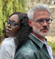 Struktur Eyewear: A Fusion of Elegance and Strength