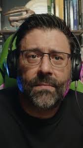 Patrick Lofton's Instagram, Twitter & Facebook