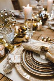 And, i'm sure a lot of you are preparing your homes and menus for a wonderful new year's eve dinner! Sparkly New Years Eve Dinner New Year Table New Years Eve Dinner Dinner Party Table Settings