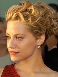 Medium Length Curly Hairstyles Updo Beautiful Hairstyles Jpg 1024 1365 Short Wedding Hair Medium Hair Styles Short Hair Updo